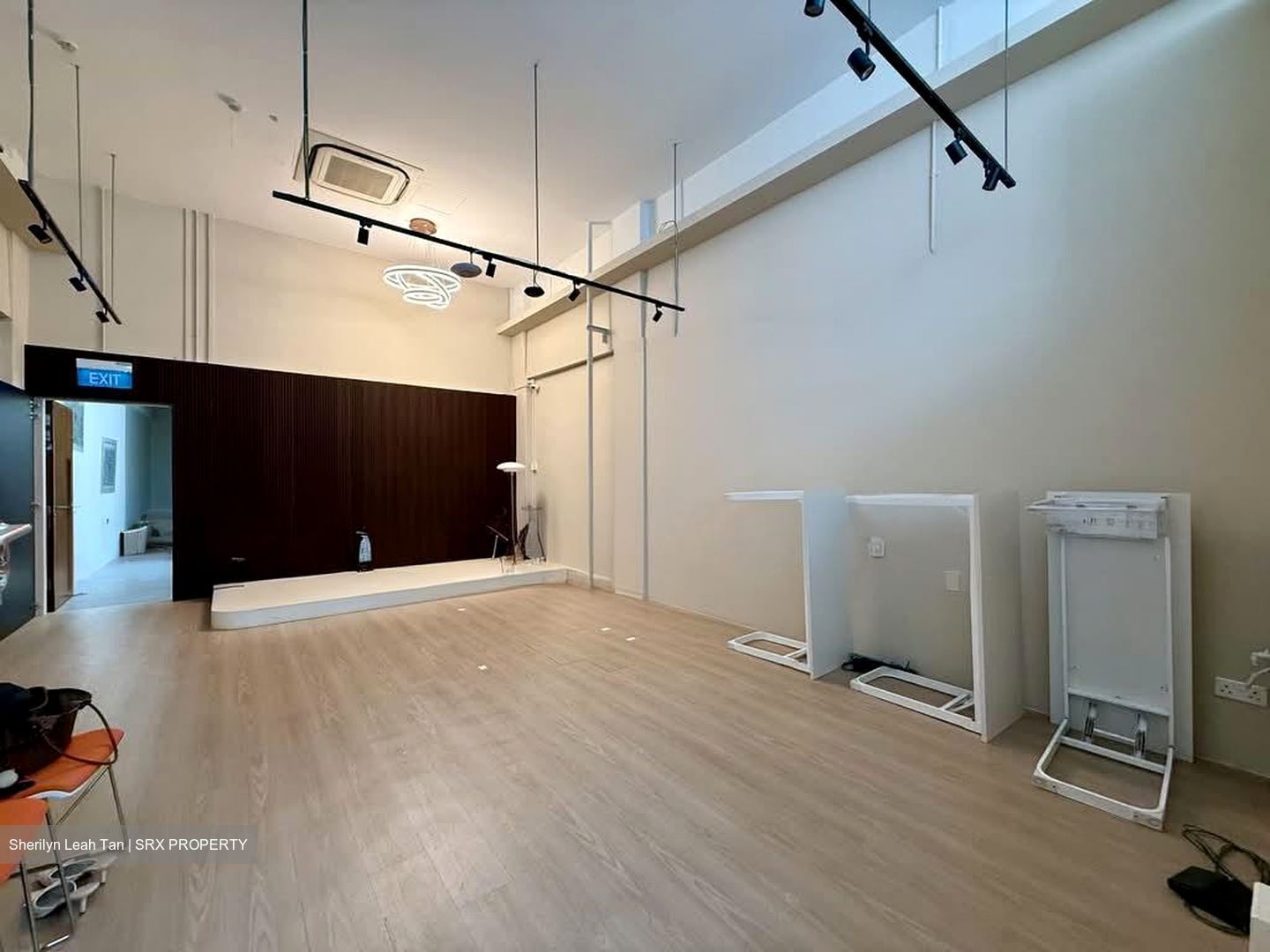Hongkong Street (D1), Shop House #570946641